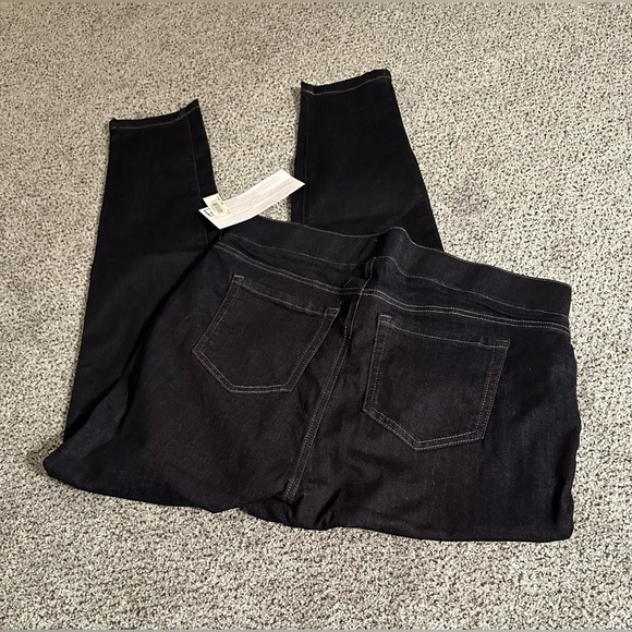 AMAZON ESSENTIALS Plus Size 18W Dark Jegging Jeans NWT - Picture 5 of 12